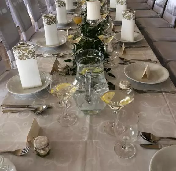 Majatalo Penzion Lucs