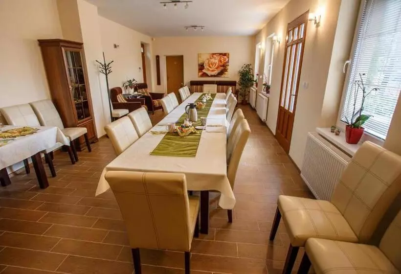 Penzión Skalná Ruža   Kövirózsa Panzió