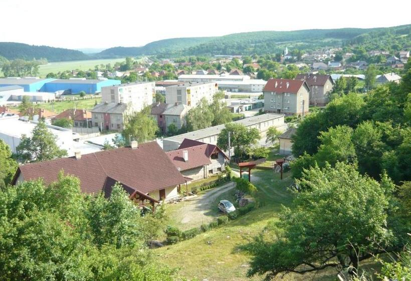 Penzión Skalná Ruža Kövirózsa Panzió