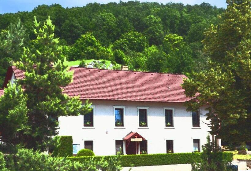 Penzión Skalná Ruža Kövirózsa Panzió