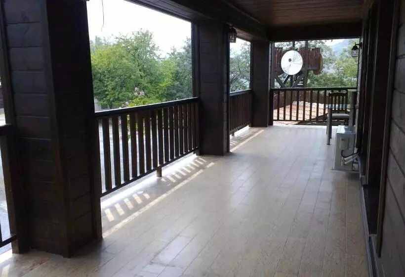 リゾートホテル Mountain View Hotel Complex