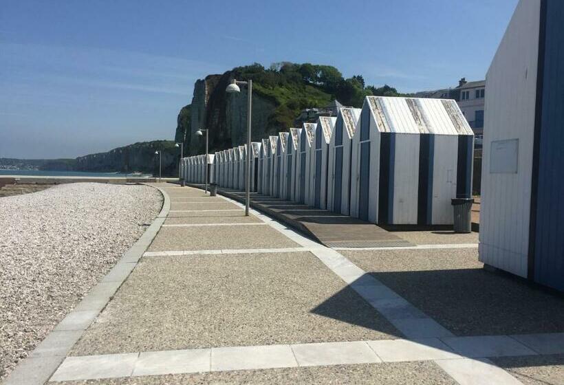 مبيت وإفطار Chambres D'hôtes Aux Ecuries Du Chateau