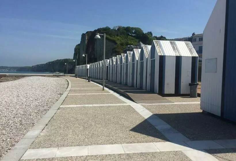 Aamiaismajoitus (B&B) Chambres D'hôtes Aux Ecuries Du Chateau