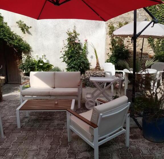 Bed and Breakfast Chambres D'hôtes Les Clématites En Cotentin