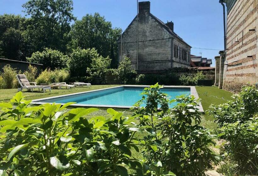 민박 Château De Couin