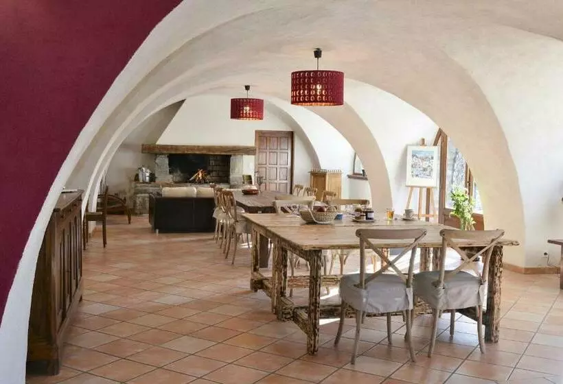 تختخواب و صبحانه L Escale En Ubaye