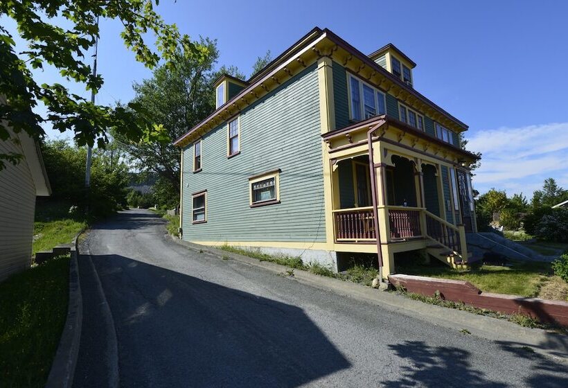 צימר The Spaniards Room Heritage Home