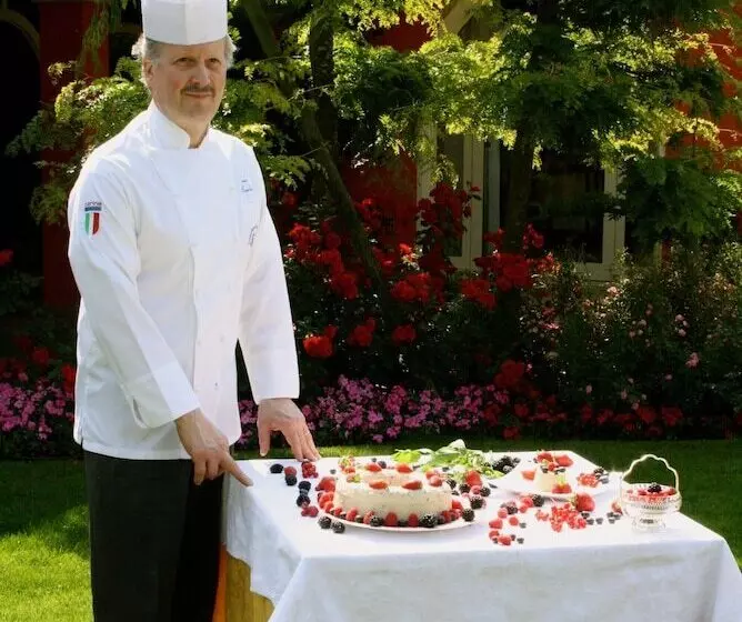 Hotelli Al Poggio Verde