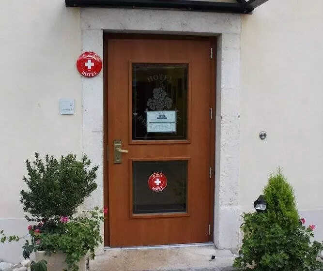 Hotelli Auberge Communale