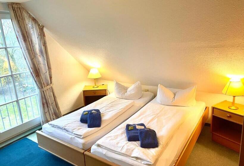 Отель Gutshaus Kajahn