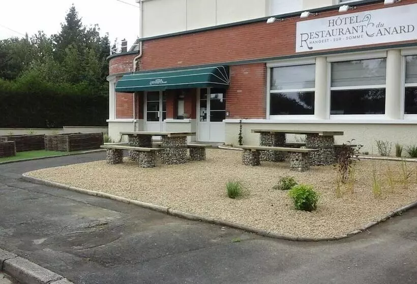 ホテル Logis   Hôtel Restaurant Du Canard