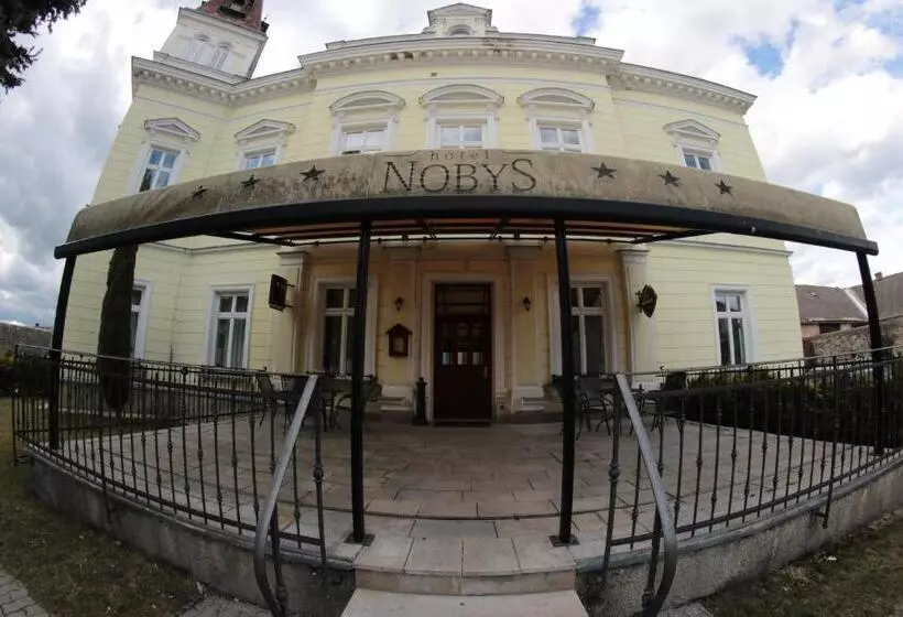 Hotelli Nobys