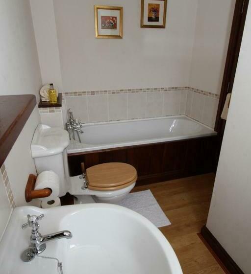 Hotell Ystumgwern Luxury Barn Conversions