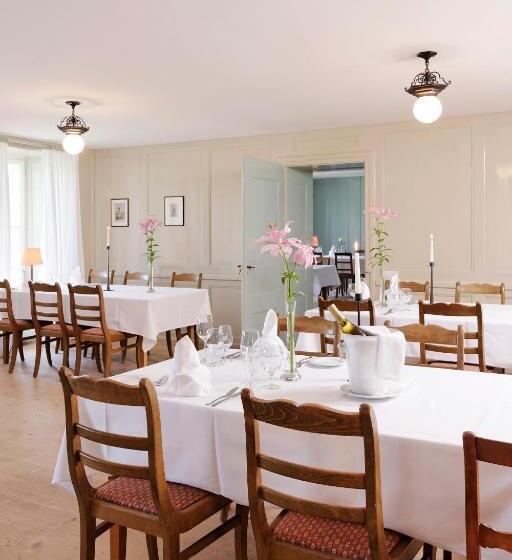 Klosterhotel St. Petersinsel