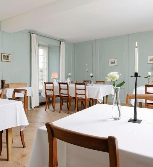 Klosterhotel St. Petersinsel