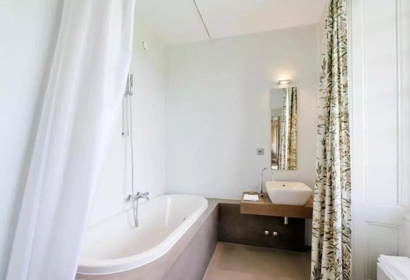 Klosterhotel St. Petersinsel