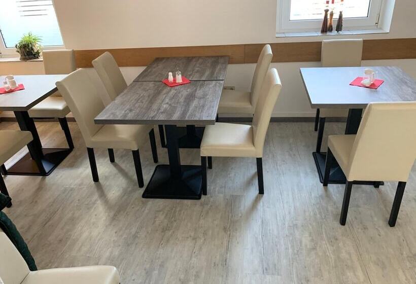 膳宿费 Casino Hotel Neubeckum