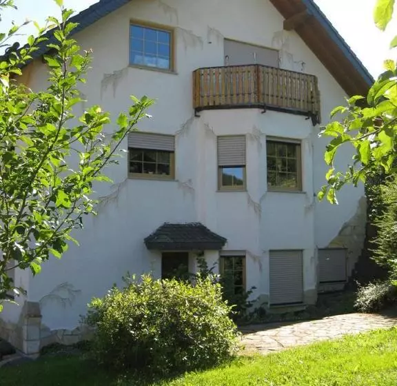 Majatalo Gästehaus Lara