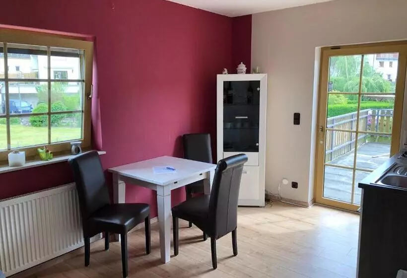 Majatalo Gästehaus Lara