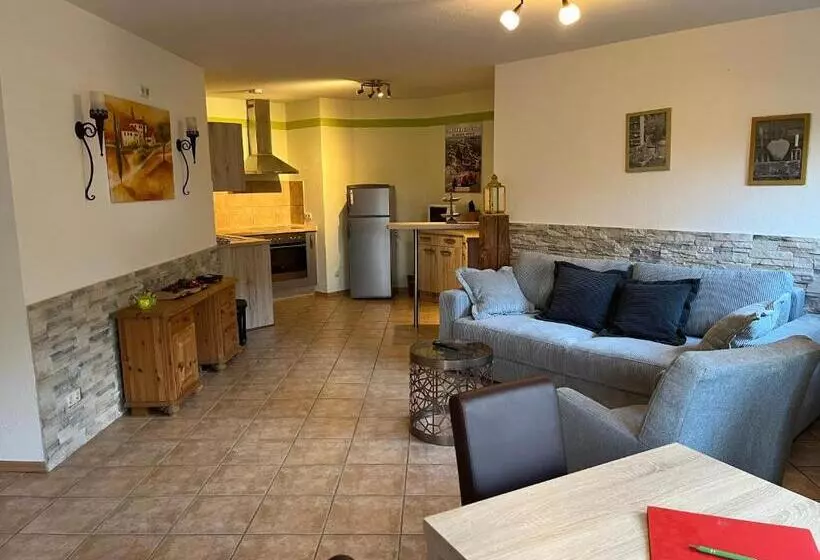 Majatalo Gästehaus Lara