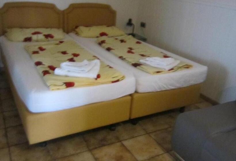 פנסיון Gästehaus Marietta