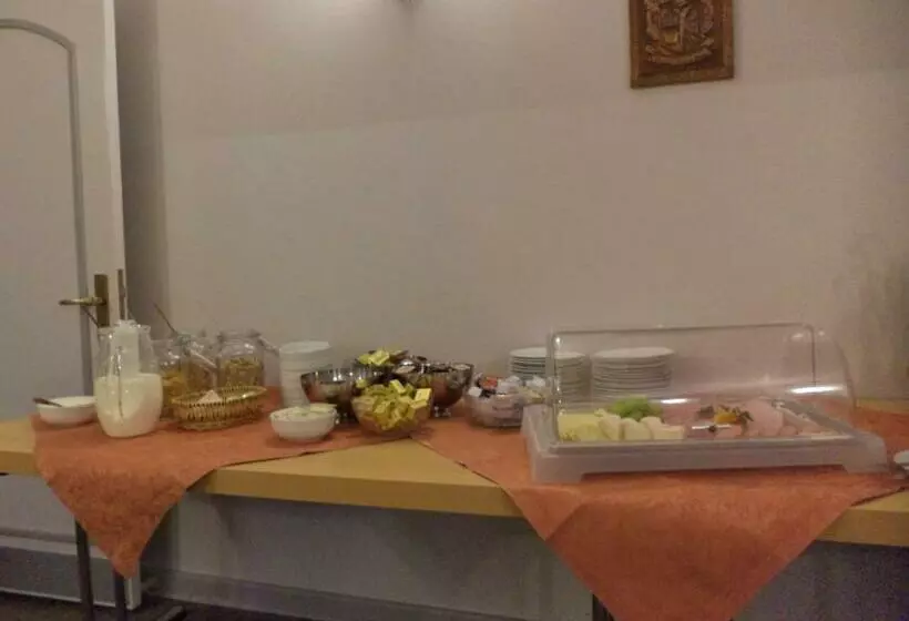 ペンション Landgasthof Fegetasch