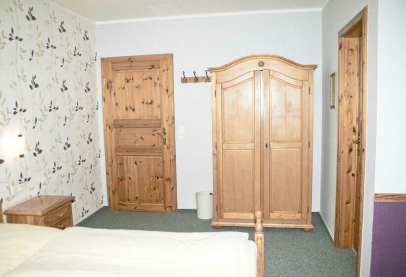 펜션 Landgasthof Fegetasch