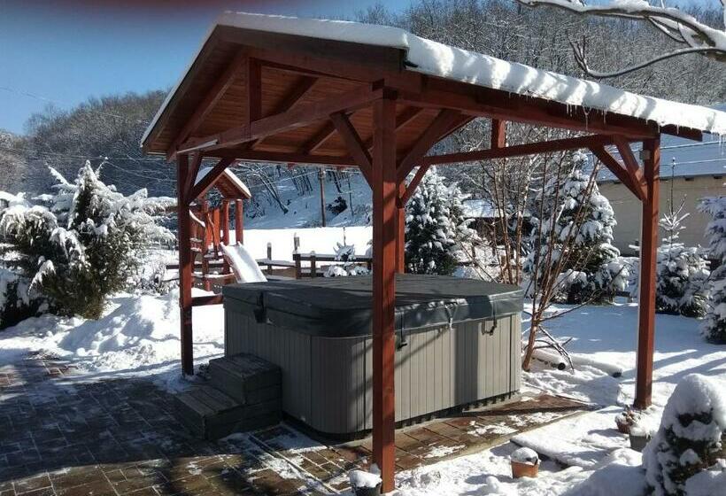 פנסיון Napfénydomb Vendégház