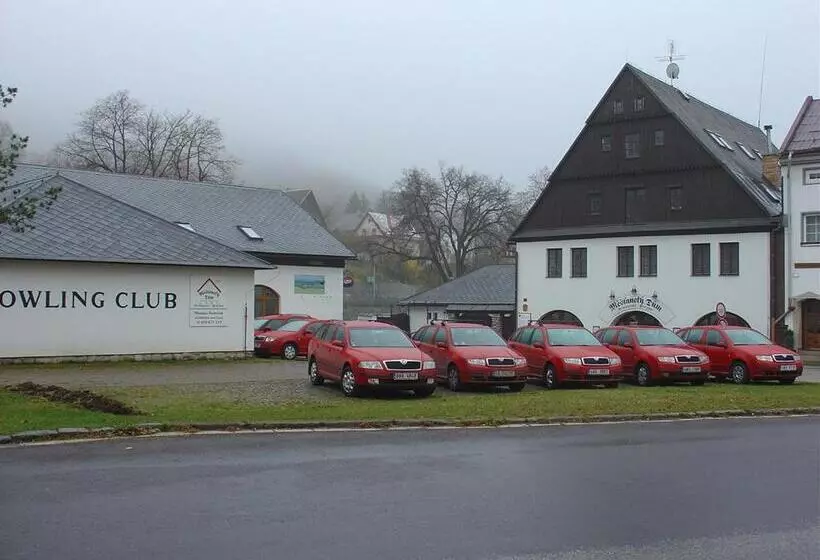 Majatalo Penzion Měšťanský Dům