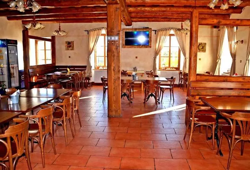 ペンション Penzion Na červeném Potoce