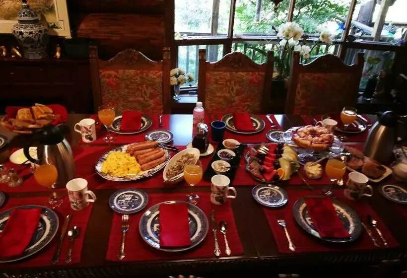 Shambhala Bed And Breakfast