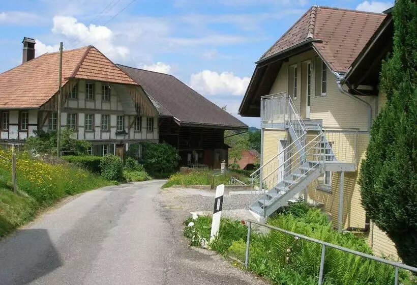 ユースホステル Gasthof Rössli