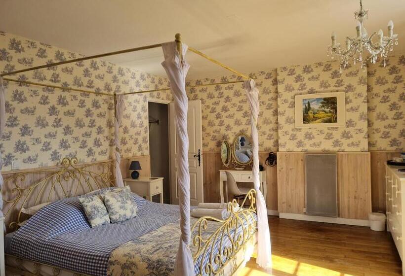 مبيت وإفطار Fleur De Lys