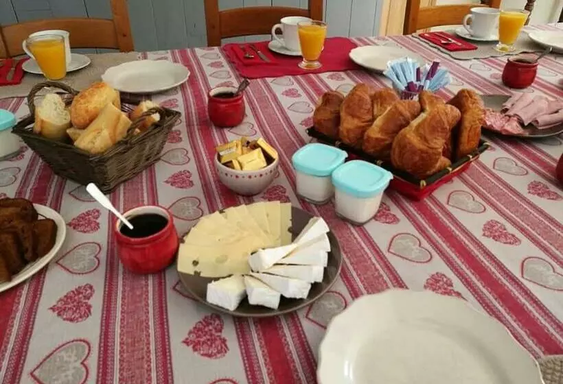 Aamiaismajoitus (B&B) La Grange De Moisey