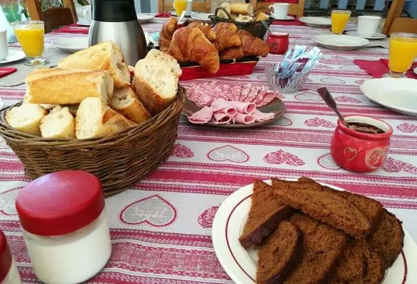 Aamiaismajoitus (B&B) La Grange De Moisey