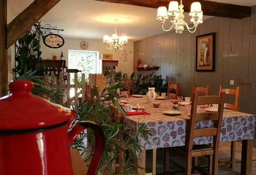 Aamiaismajoitus (B&B) La Grange De Moisey