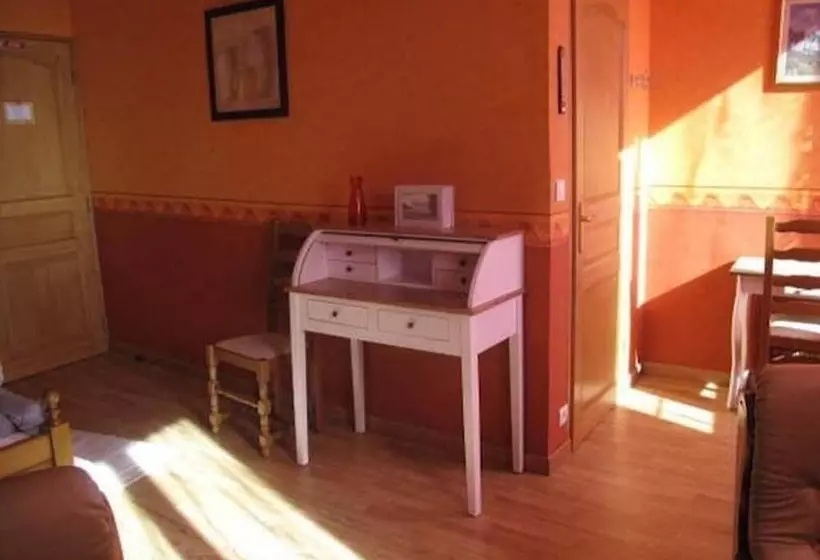 Aamiaismajoitus (B&B) L'eclipse