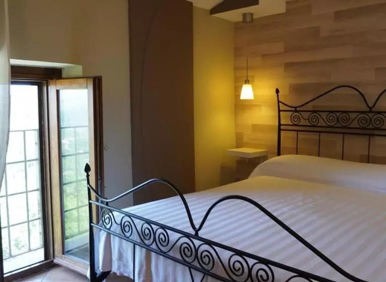 ホテル Al Piccolo Borgo Locanda Con Alloggio