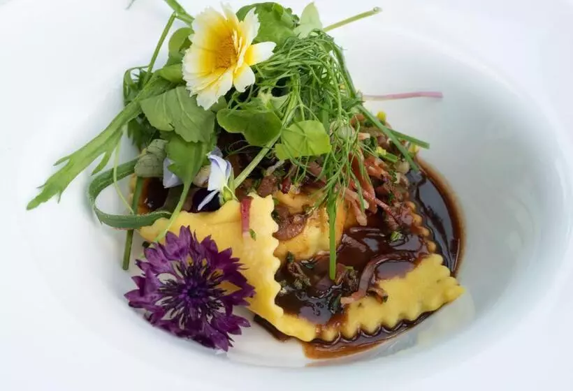 Hotelli Alpenfrieden