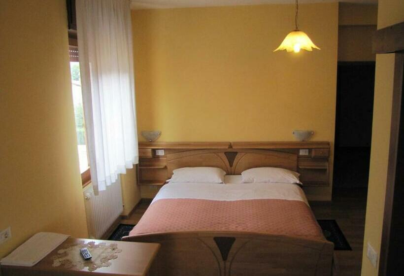 ホテル Cantaleone