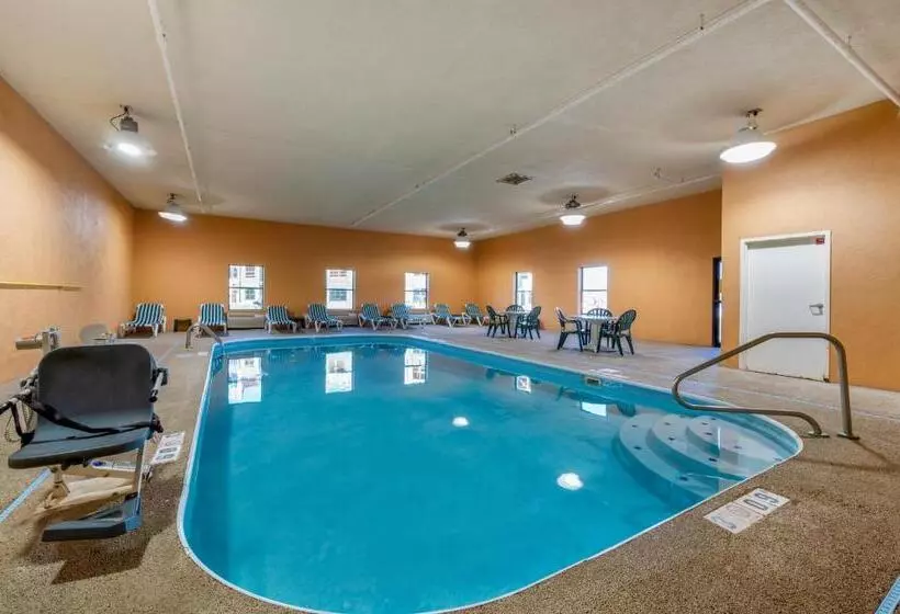 Hotelli Comfort Inn & Suites Cincinnati Eastgate