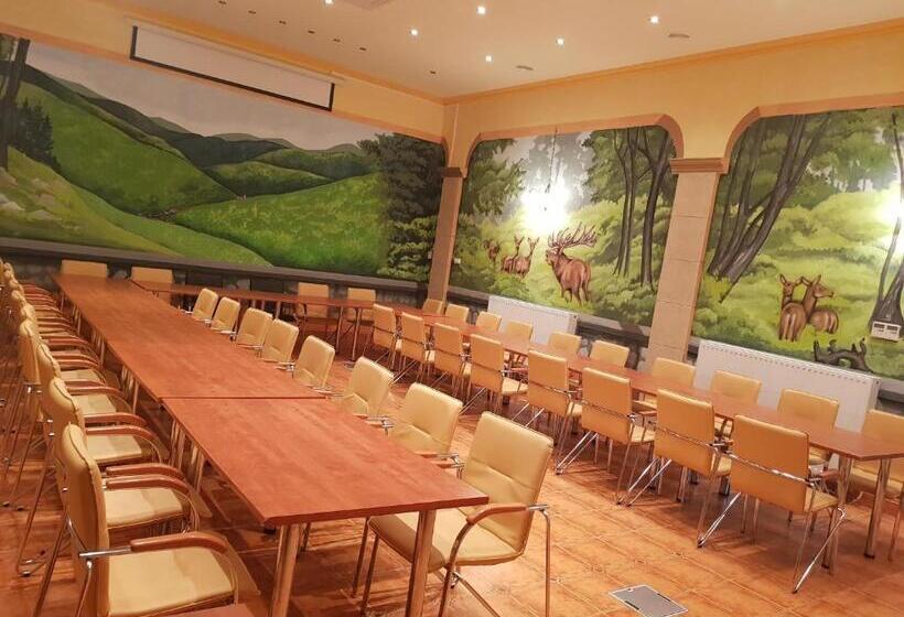 בית מלון כפרי Ezüstfenyő