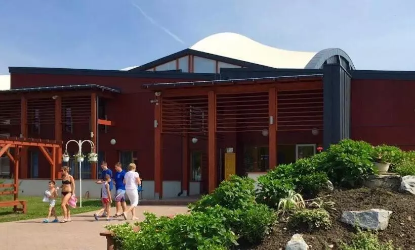 Majatalo Akácliget Gyógy és Strandfürdő