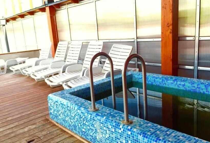 Пансион Akácliget Gyógy és Strandfürdő