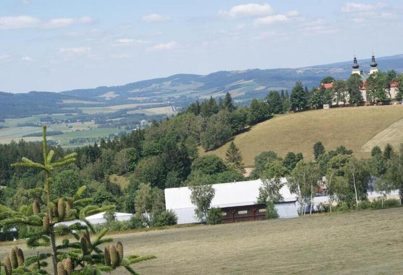 بنسيون Kačenka