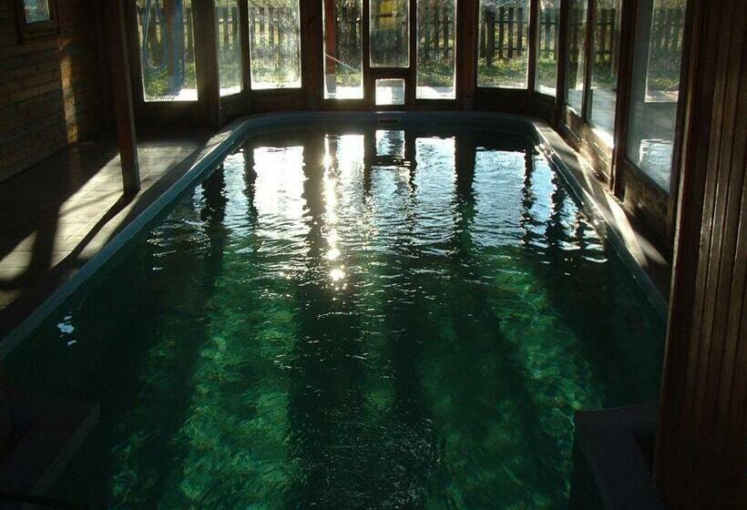 ペンション Kisecset Vendégház