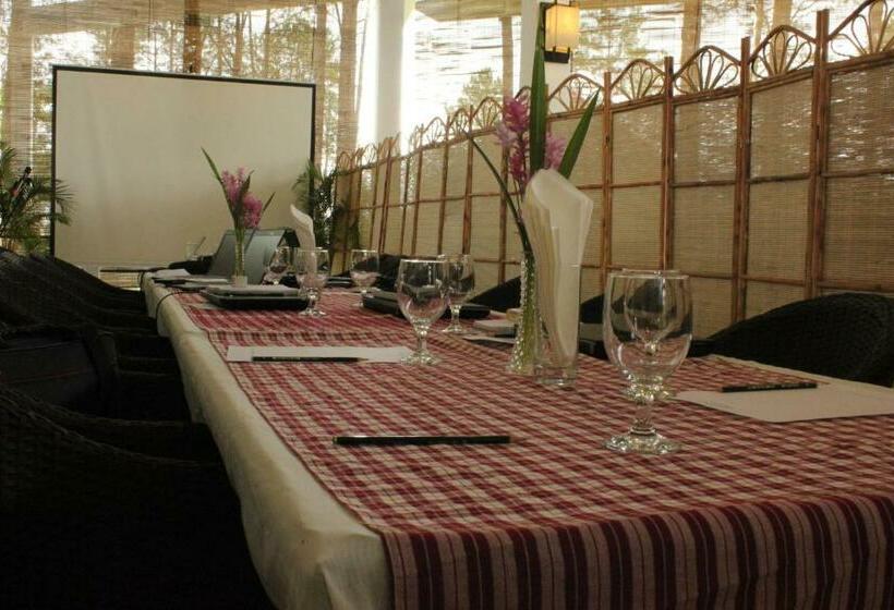 Vkirirom Pine Resort