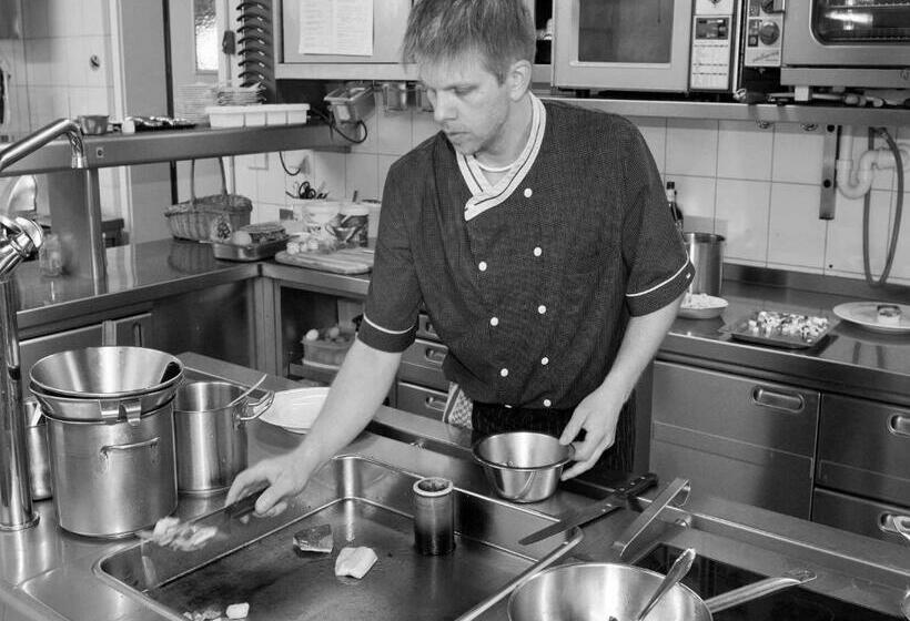 הוסטל Gasthaus Zum Rössle