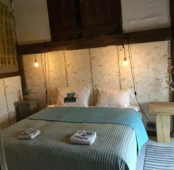 Aamiaismajoitus (B&B) La Bouchère 33