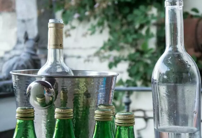 Aamiaismajoitus (B&B) La Bouchère 33